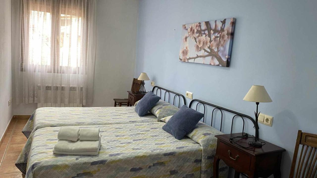 Apartamentos Casa Lola Rodeados De Montanas Y Rios Бесейте Екстер'єр фото