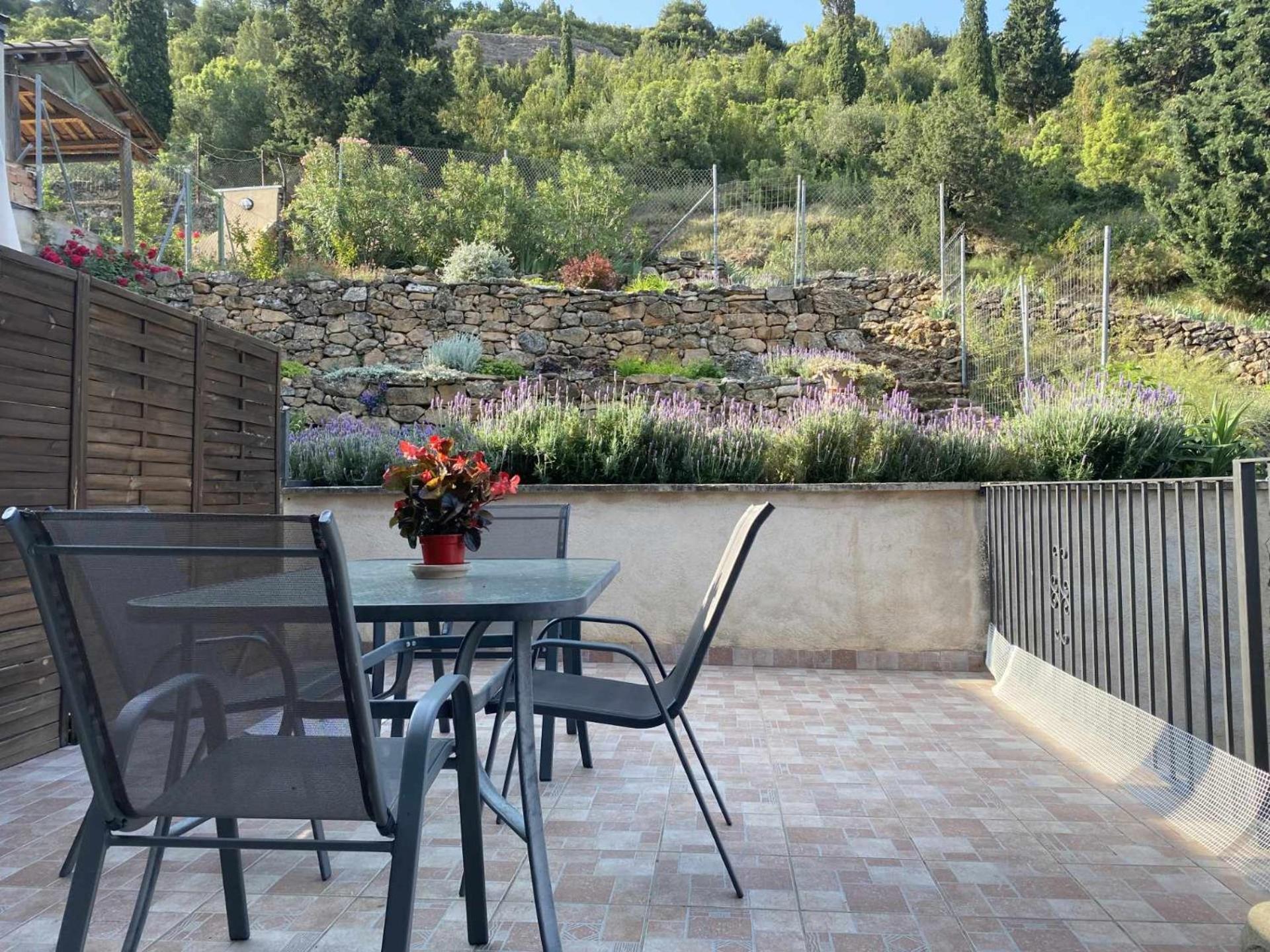 Apartamentos Casa Lola Rodeados De Montanas Y Rios Бесейте Номер фото